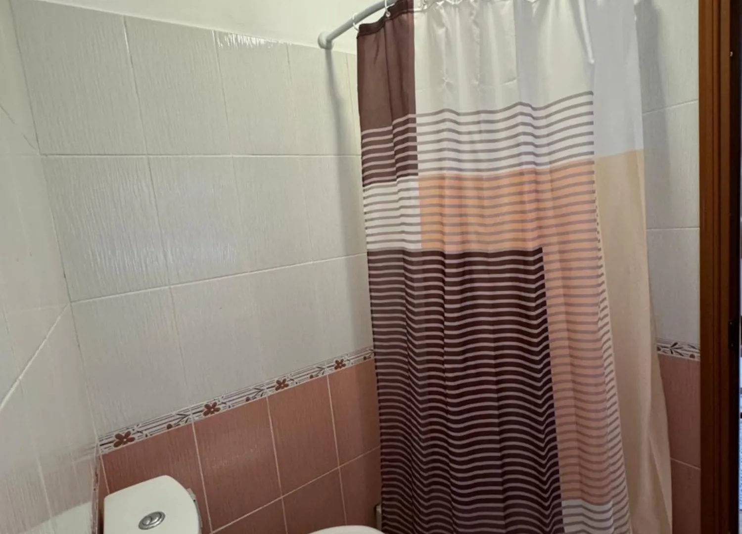 Apartment 2 Min Away From Beach Durres Albania